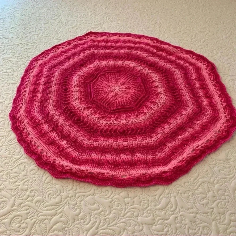 New Handmade Crochet Afghan Mandala  Throw Lap Blanket 3.5 Ft Octagon HOT PINK